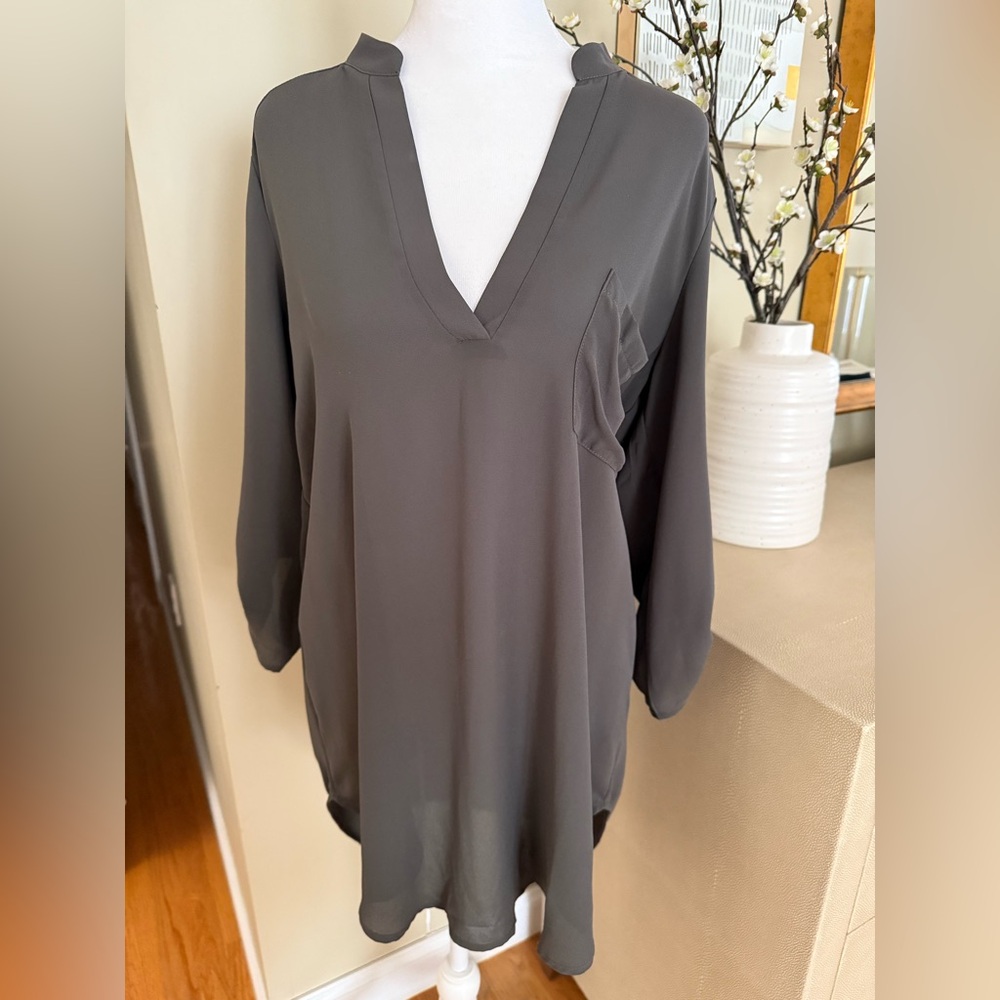 All in Favor Nordstrom lightweight blouse Medium